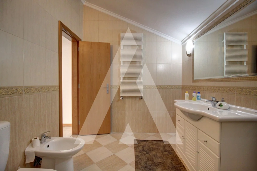 Apartamento T3 para Venda em Oiã Foto 27
