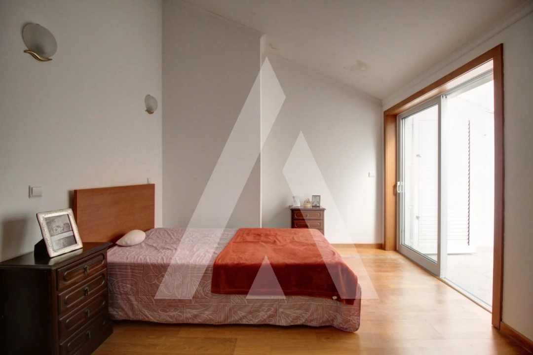 Apartamento T3 para Venda em Oiã Foto 31