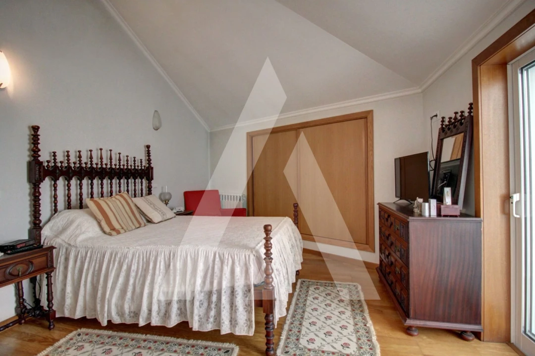 Apartamento T3 para Venda em Oiã Foto 36