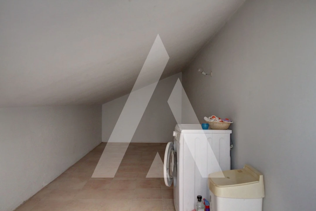 Apartamento T3 para Venda em Oiã Foto 50