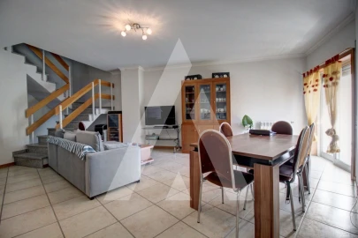 Apartamento T3 para Venda em Oiã