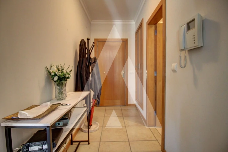 Apartamento T3 para Venda em Oiã Foto 11