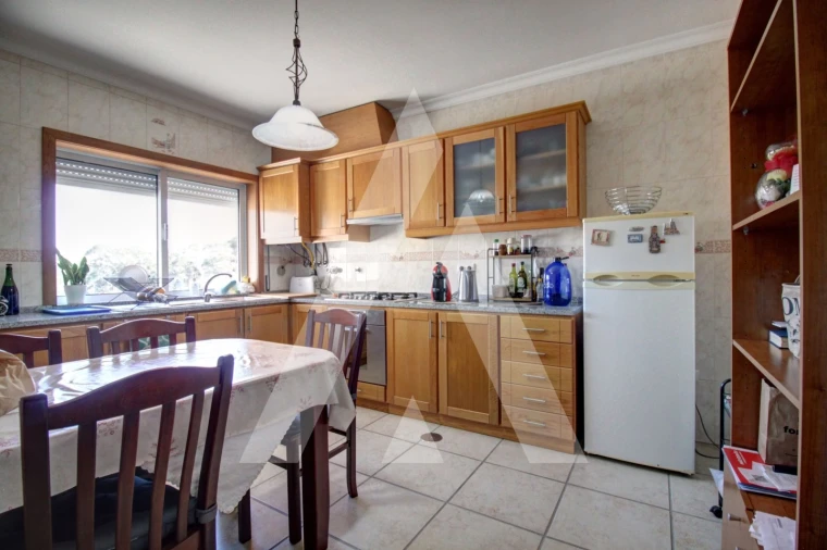Apartamento T3 para Venda em Oiã Foto 12