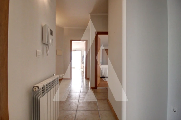Apartamento T3 para Venda em Oiã Foto 24