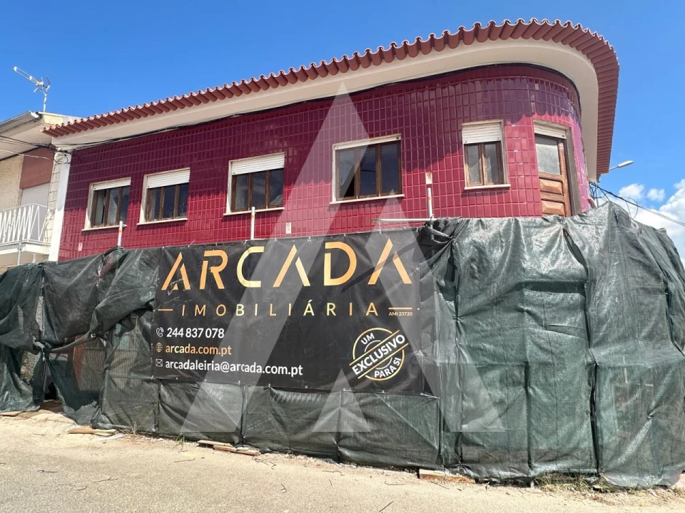 Moradia T3 para Venda em Oiã Foto 9