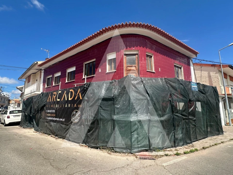 Moradia T3 para Venda em Oiã Foto 10