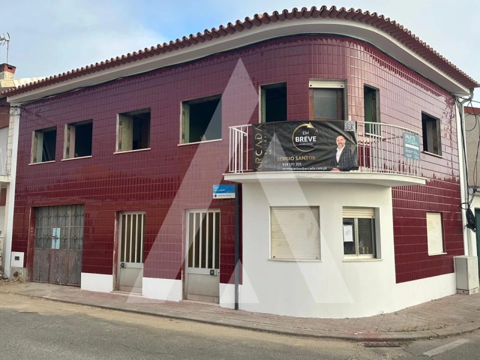 Moradia T3 para Venda em Oiã Foto 6