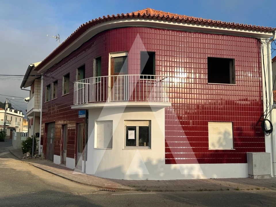 Moradia T3 para Venda em Oiã Foto 7