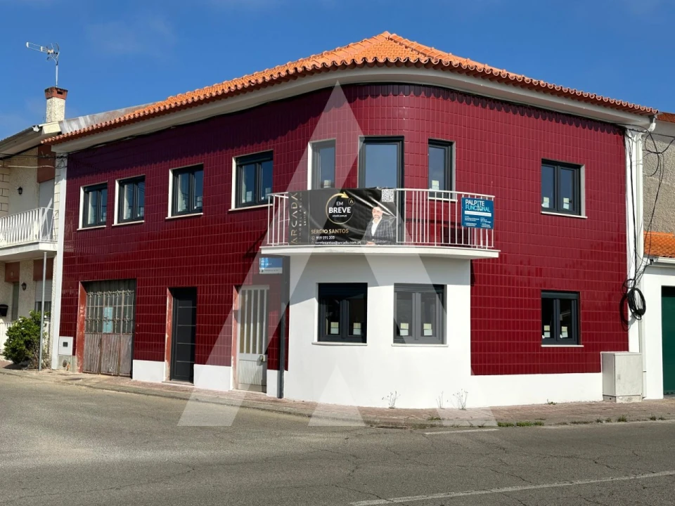 Moradia T3 para Venda em Oiã Foto 3