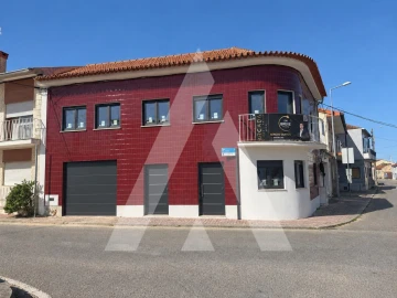 Moradia T3 para Venda em Oiã
