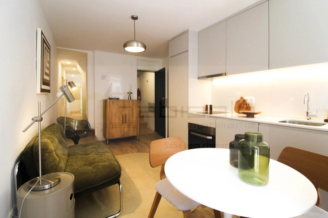Apartamento T2 para Venda em Misericórdia Foto 6