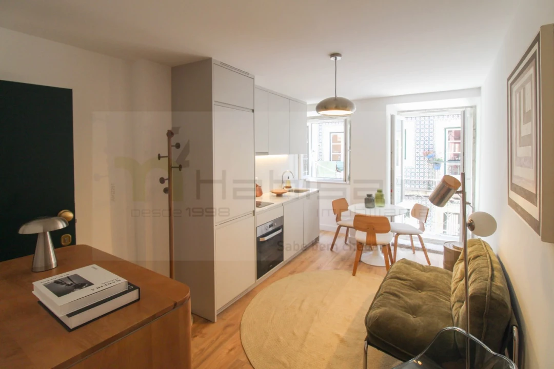 Apartamento T2 para Venda em Misericórdia Foto 8