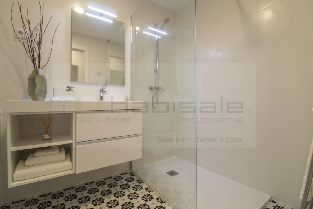 Apartamento T2 para Venda em Misericórdia Foto 16