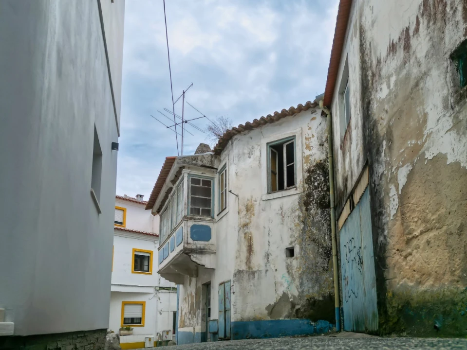 Prédio para Venda em Valado dos Frades Foto 26