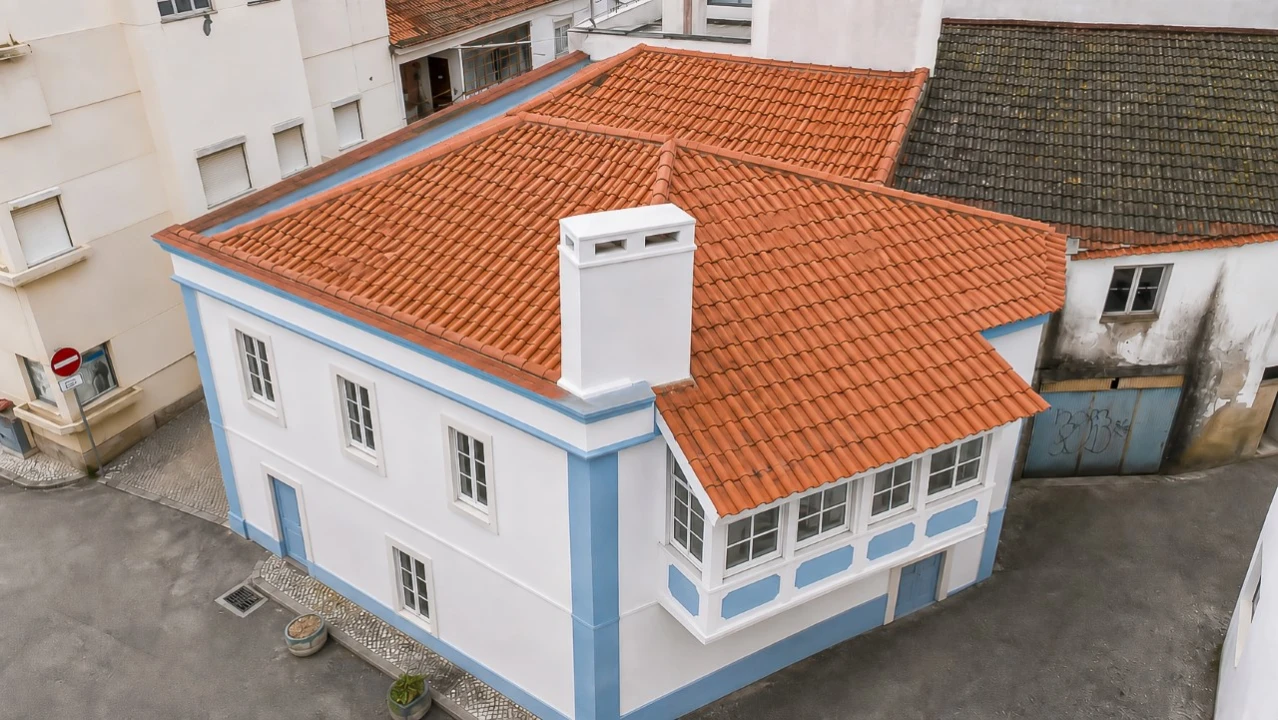 Prédio para Venda em Valado dos Frades Foto 10