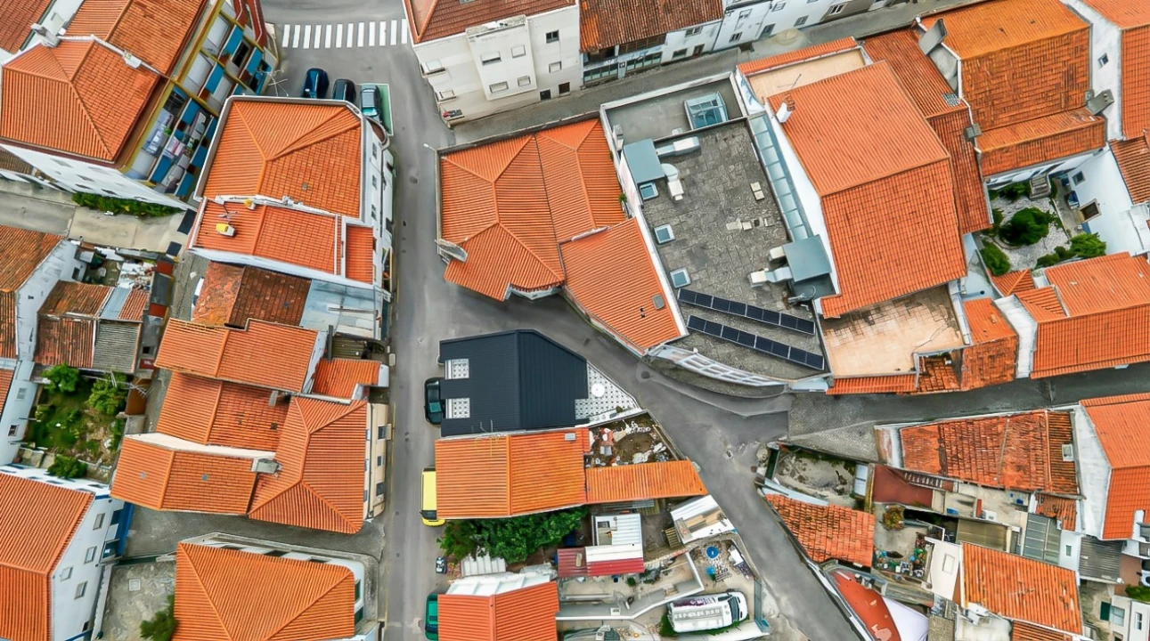 Prédio para Venda em Valado dos Frades Foto 33