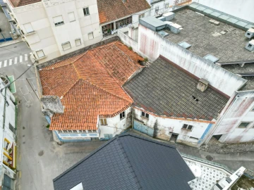 Prédio para Venda em Valado dos Frades
