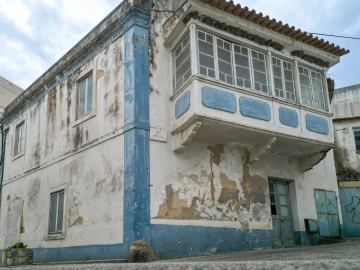Prédio para Venda em Valado dos Frades