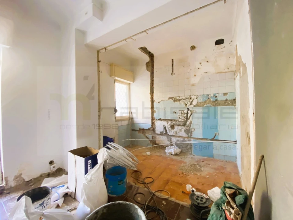 Apartamento T1 para Venda em Venteira Foto 9
