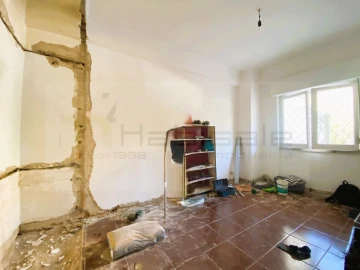 Apartamento T1 para Venda em Venteira