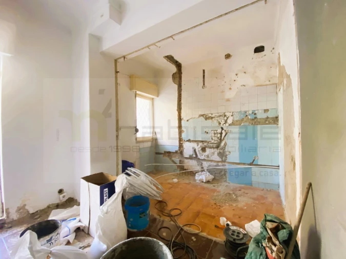 Apartamento T1 para Venda em Venteira Foto 9