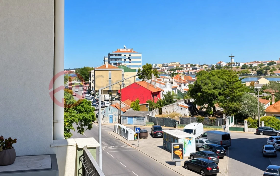 Apartamento T3 para Venda em Amora Foto 31