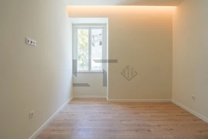 Apartamento T2 para Venda em São Domingos de Benfica
