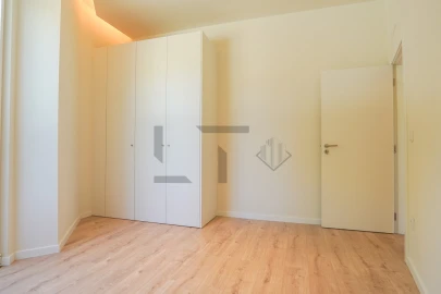 Apartamento T2 para Venda em São Domingos de Benfica