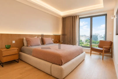 Apartamento T3 para Venda em Santo António