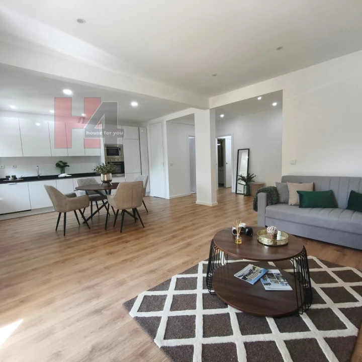 Apartamento T3 para Venda em Benfica Foto 8