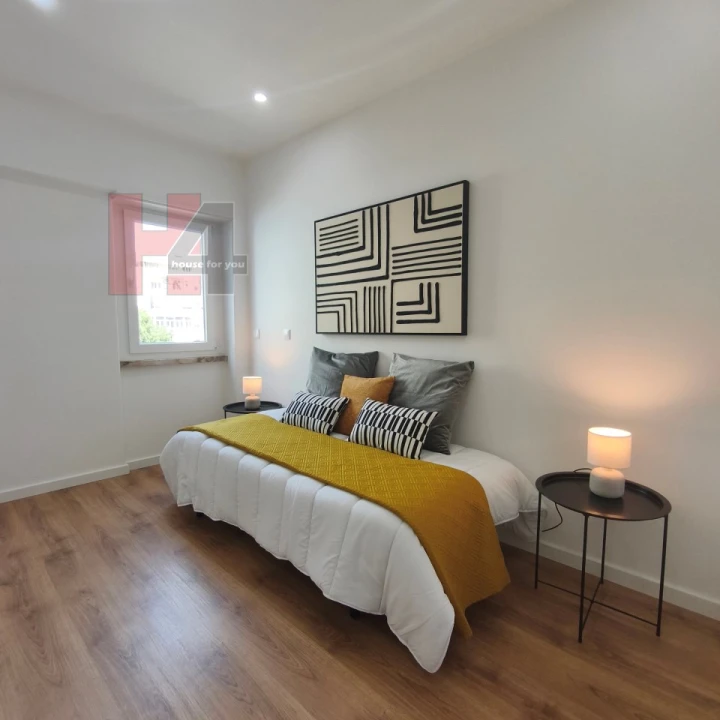 Apartamento T3 para Venda em Benfica Foto 24