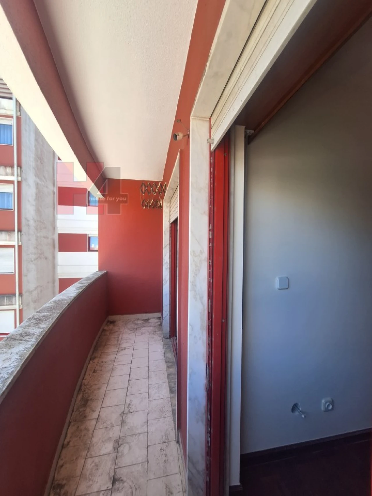 Apartamento T2 para Venda em Algueirão-Mem Martins Foto 17