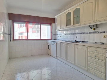 Apartamento T2 para Venda em Algueirão-Mem Martins