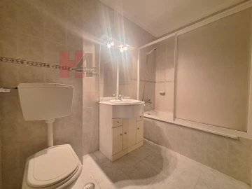 Apartamento T2 para Venda em Algueirão-Mem Martins