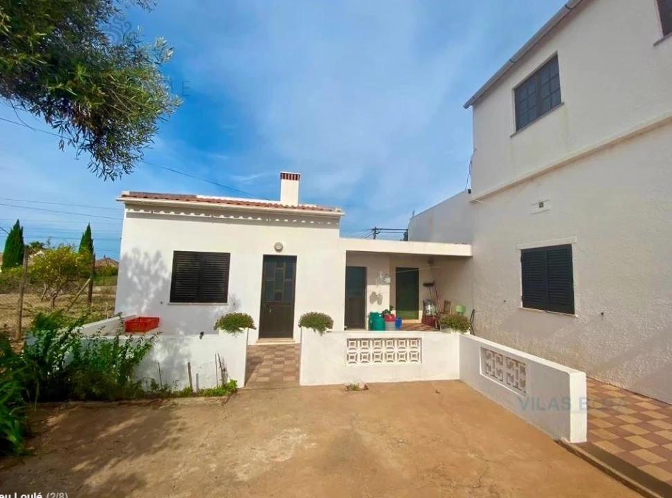 Moradia T3 para Venda em Loule (São Sebastião) Foto 1