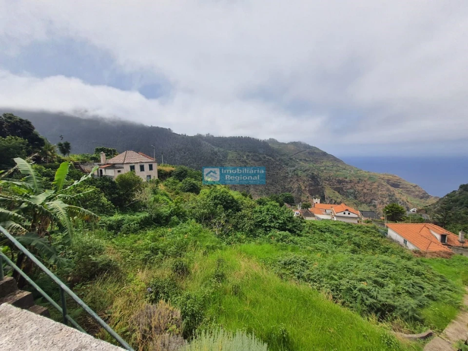 Moradia T4 para Venda em Ribeira da Janela Foto 16