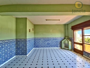 Apartamento T2 para Venda em Faro (Sé e São Pedro)