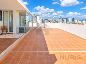Apartamento T2 para Venda em Portimão