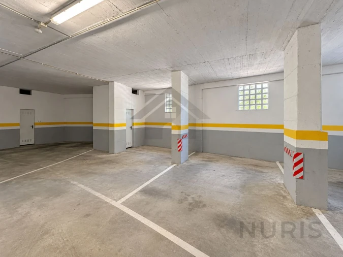 Apartamento T2 para Venda em Portimão Foto 21