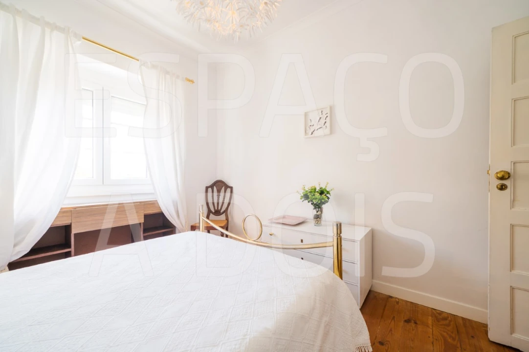 Quarto para Arrendamento em Alvalade Foto 22