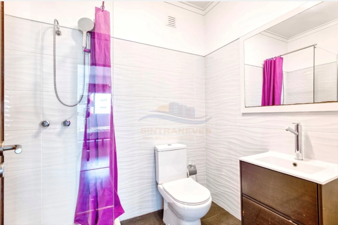 Apartamento T3 para Venda em Massamá e Monte Abraão Foto 7