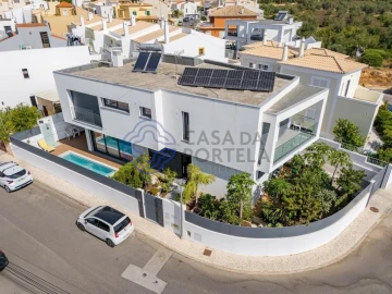 Moradia T4 para Venda em Portimão