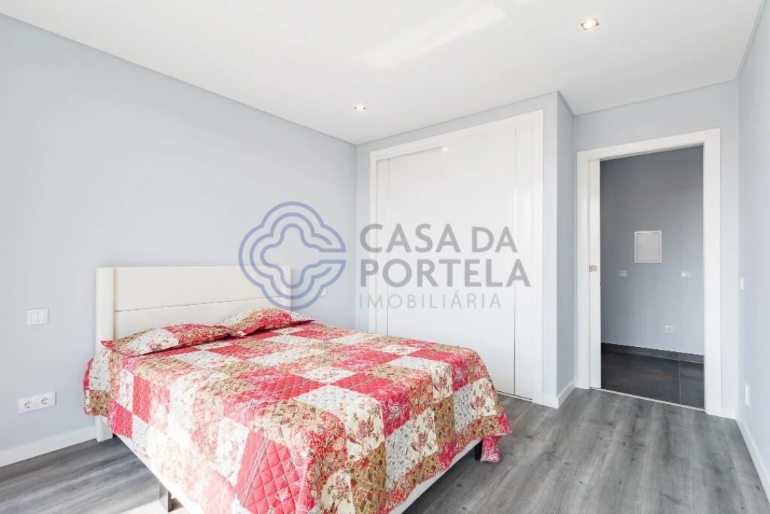 Moradia T4 para Venda em Portimão Foto 32