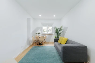 Apartamento T3 para Venda em Campolide