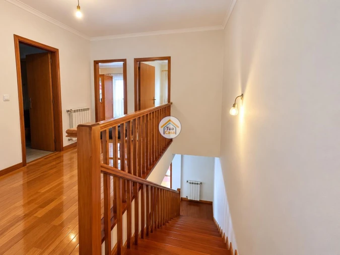 Moradia T3 para Venda em Fiães Foto 10