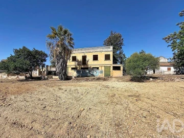 Quinta para Venda em Quelfes