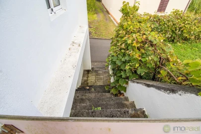 Moradia T2 para Venda em Cedros