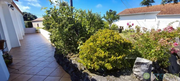 Moradia T2 para Venda em Cedros