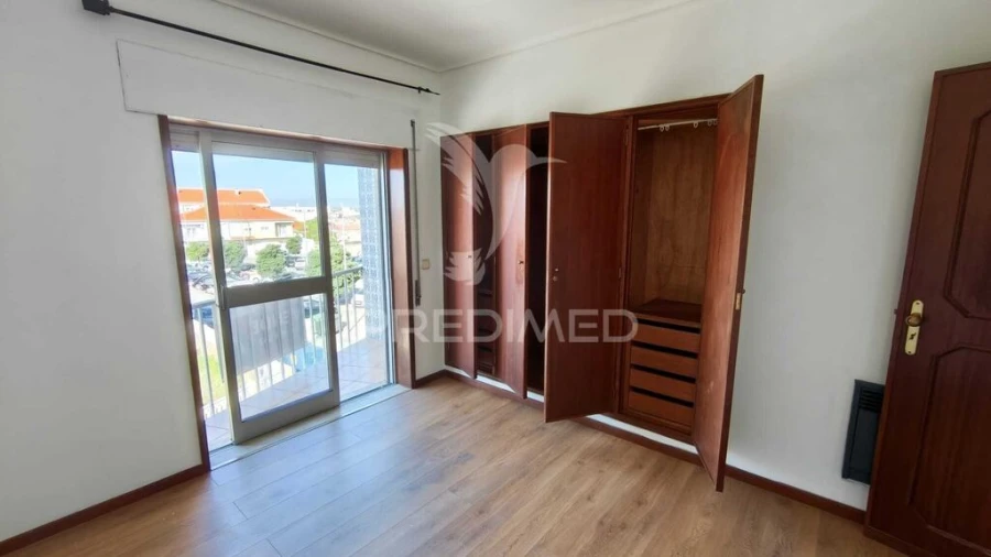 Apartamento T3 para Venda em Gafanha da Nazaré Foto 3