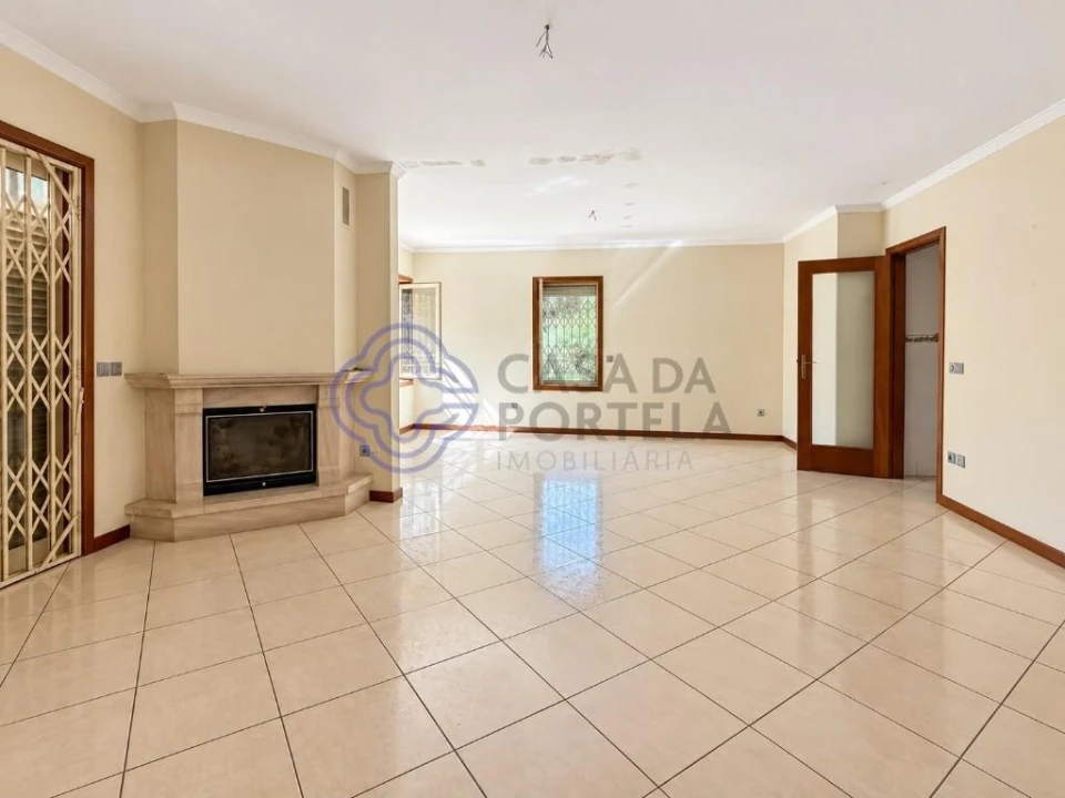 Apartamento T3 para Venda em Valongo Foto 2